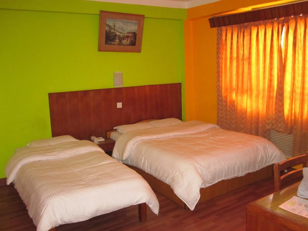 Tasi Dhargey Inn Kathmandu Exterior foto
