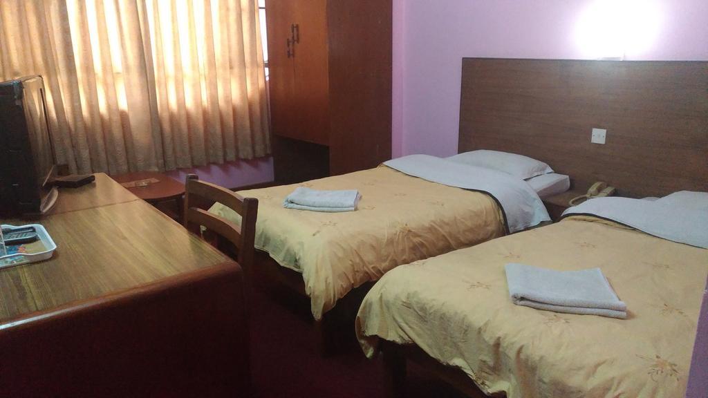 Tasi Dhargey Inn Kathmandu Exterior foto