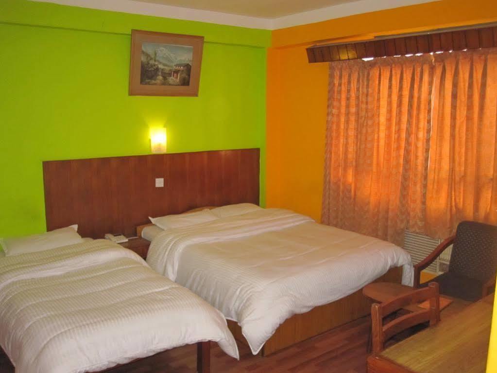 Tasi Dhargey Inn Kathmandu Exterior foto
